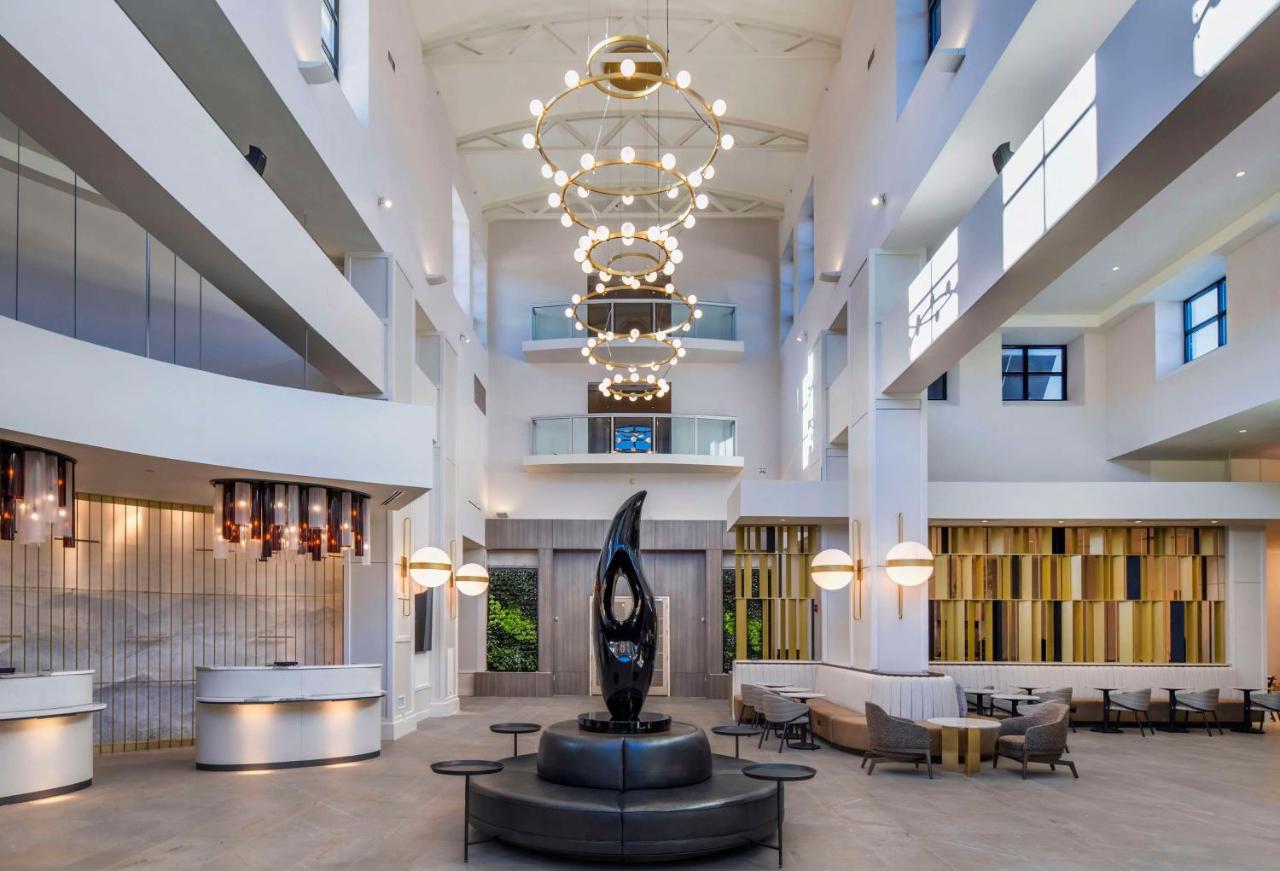 Embassy Suites By Hilton Raleigh Durham Airport Brier Creek Exterior photo